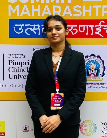 Anshika Halwai – Co-Founder & Data Analyst